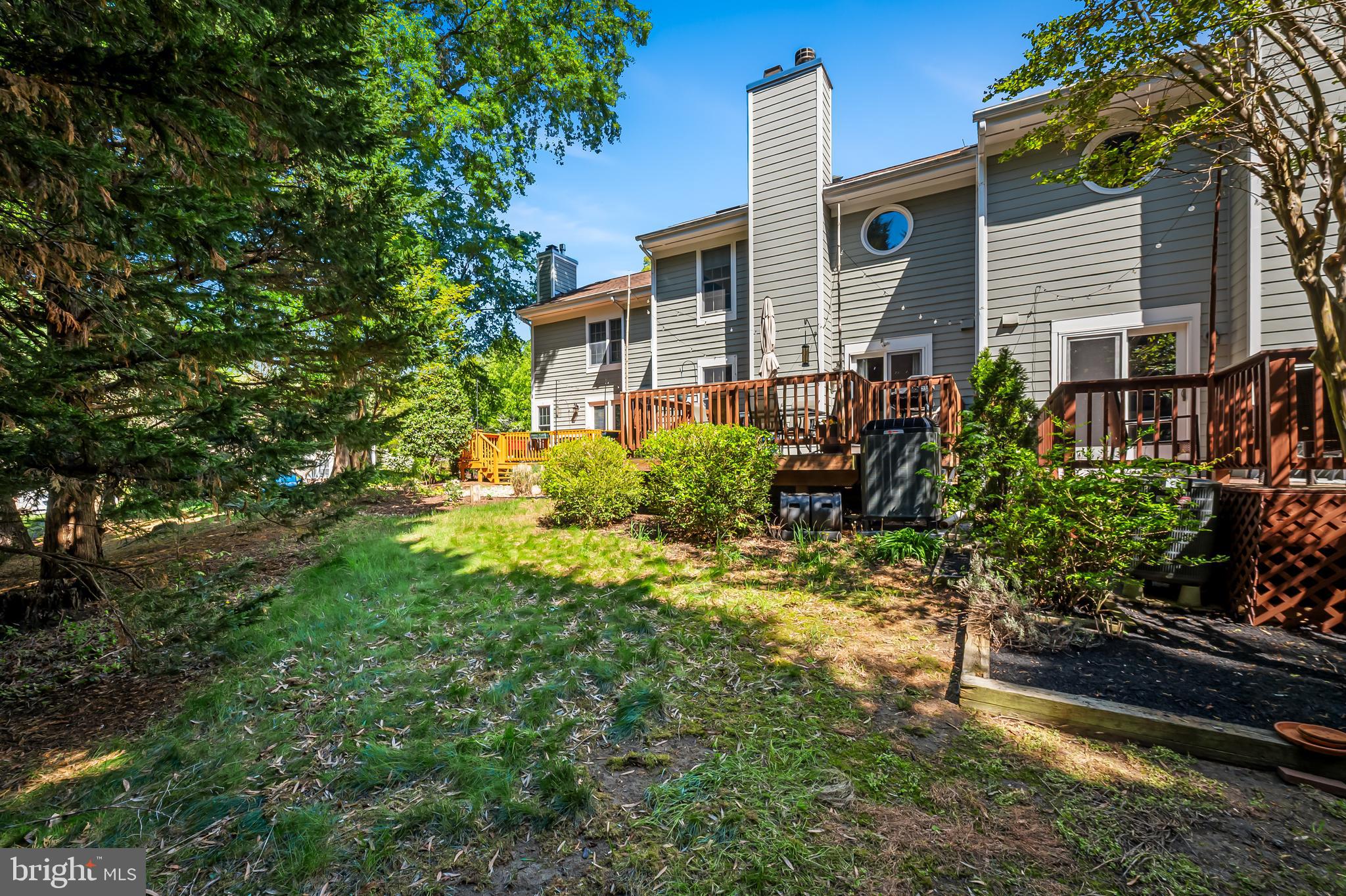 167 Spring Pl Way Annapolis, MD 21401 - Photo 37 of 38 a front view of a house with garden