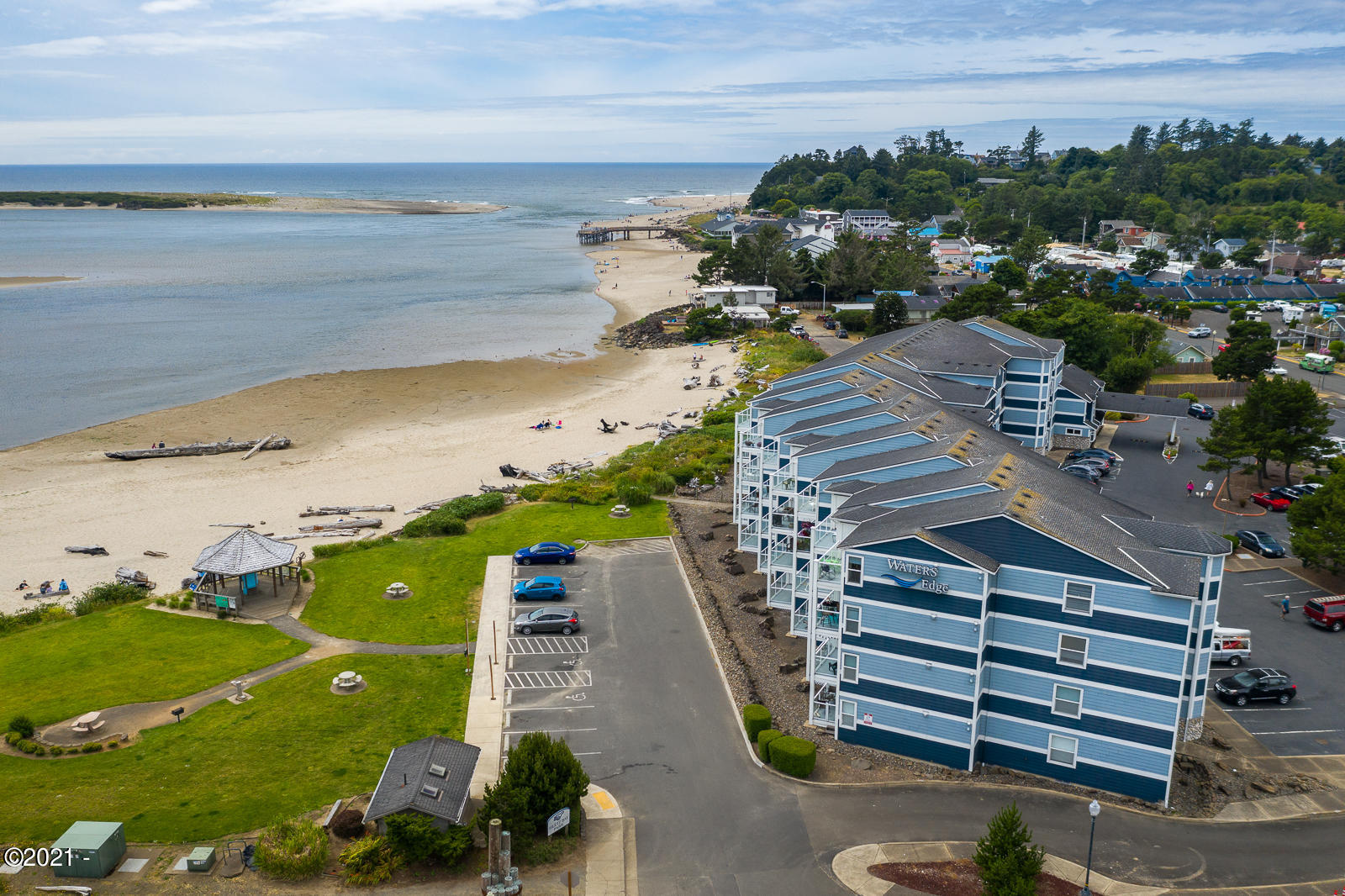 5201 Southwest Highway 101 Lincoln City, OR 97367 - Photo 3 of 19 WatersEdgeUnit401-19