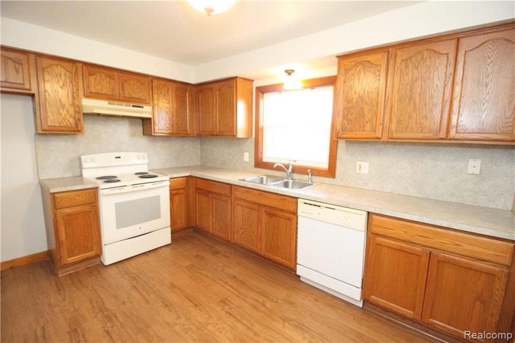 17600 26 Mile Road Macomb, MI 48042 - Photo 14 of 33
