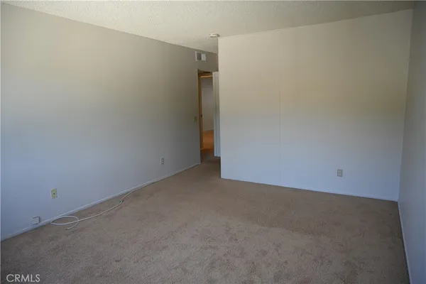 $2,795 | 497 South El Molino Avenue, Unit 306, Pasadena, CA 91101