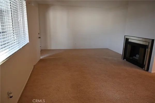 $2,795 | 497 South El Molino Avenue, Unit 306, Pasadena, CA 91101