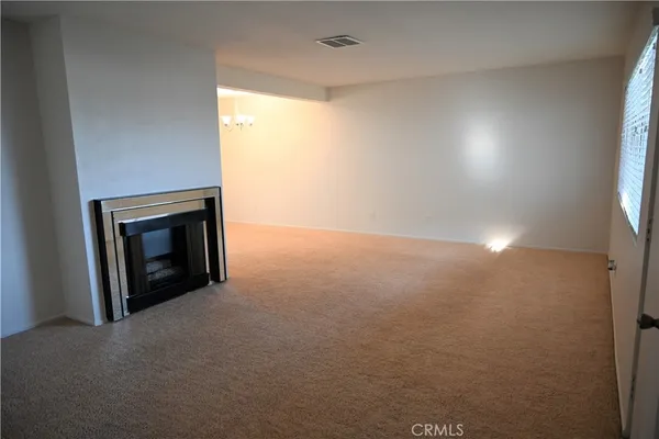 $2,795 | 497 South El Molino Avenue, Unit 306, Pasadena, CA 91101