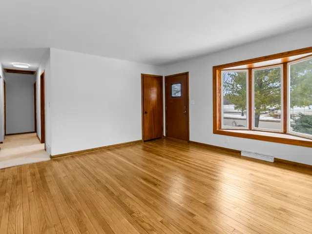 $269,900 | 6417 North Green Bay Avenue, Glendale, WI 53209