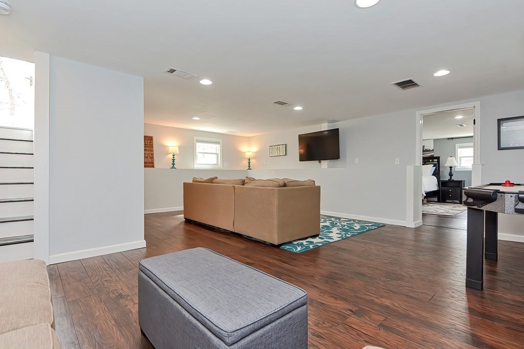 4 Superior Drive Hudson, MA 01749 - Photo 25 of 37