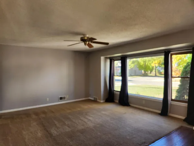 $235,000 | 902 Clausen Avenue, Albert Lea, MN 56007