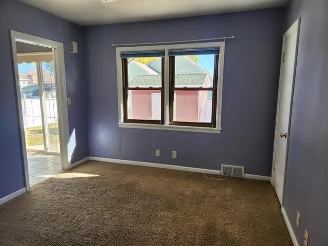 $235,000 | 902 Clausen Avenue, Albert Lea, MN 56007