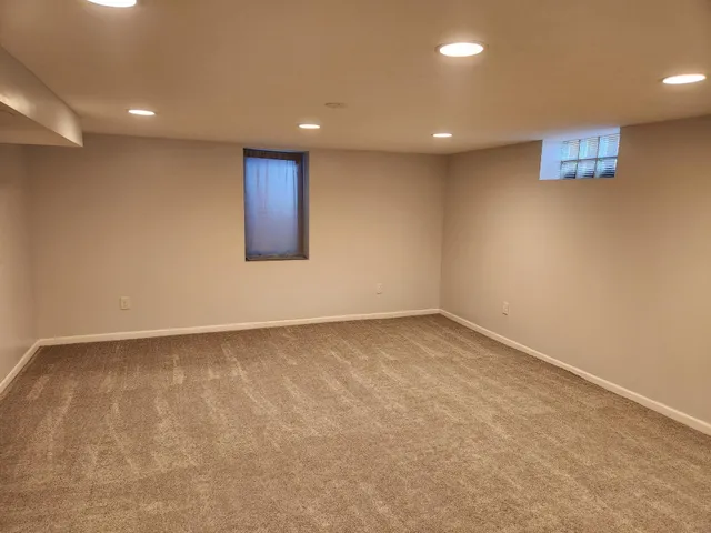 $235,000 | 902 Clausen Avenue, Albert Lea, MN 56007