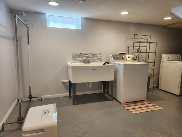 $235,000 | 902 Clausen Avenue, Albert Lea, MN 56007