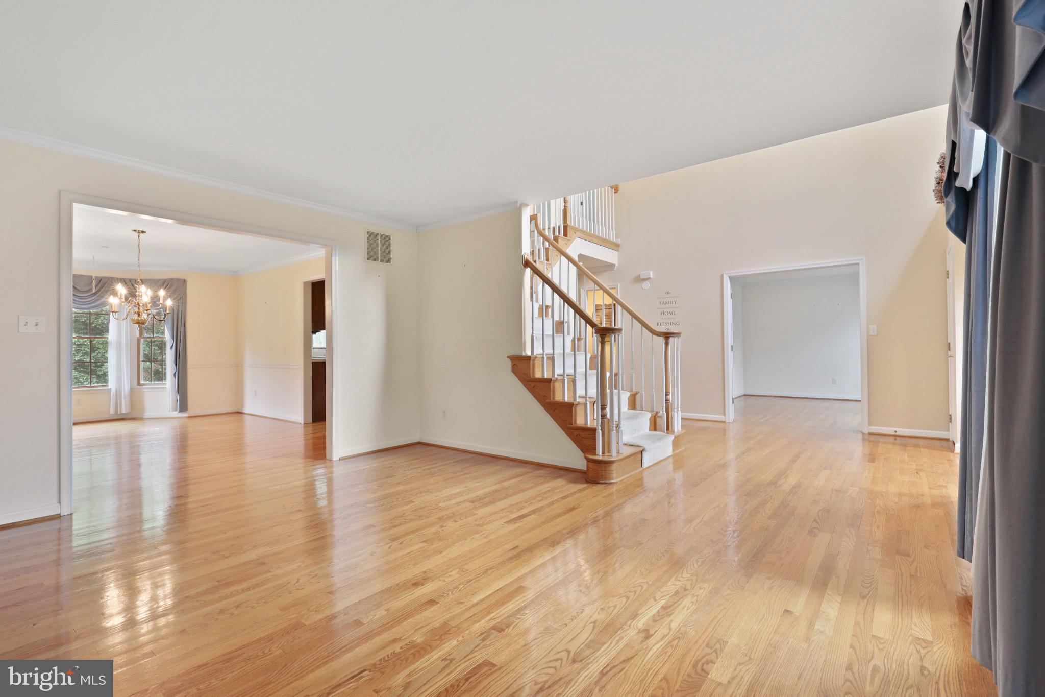3145 Wheatfield Road Finksburg, MD 21048 - Photo 10 of 61 Living Room
