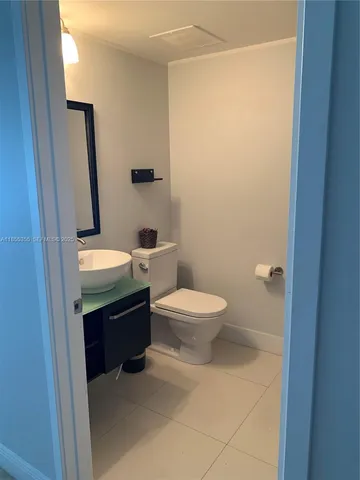 a view of empty room