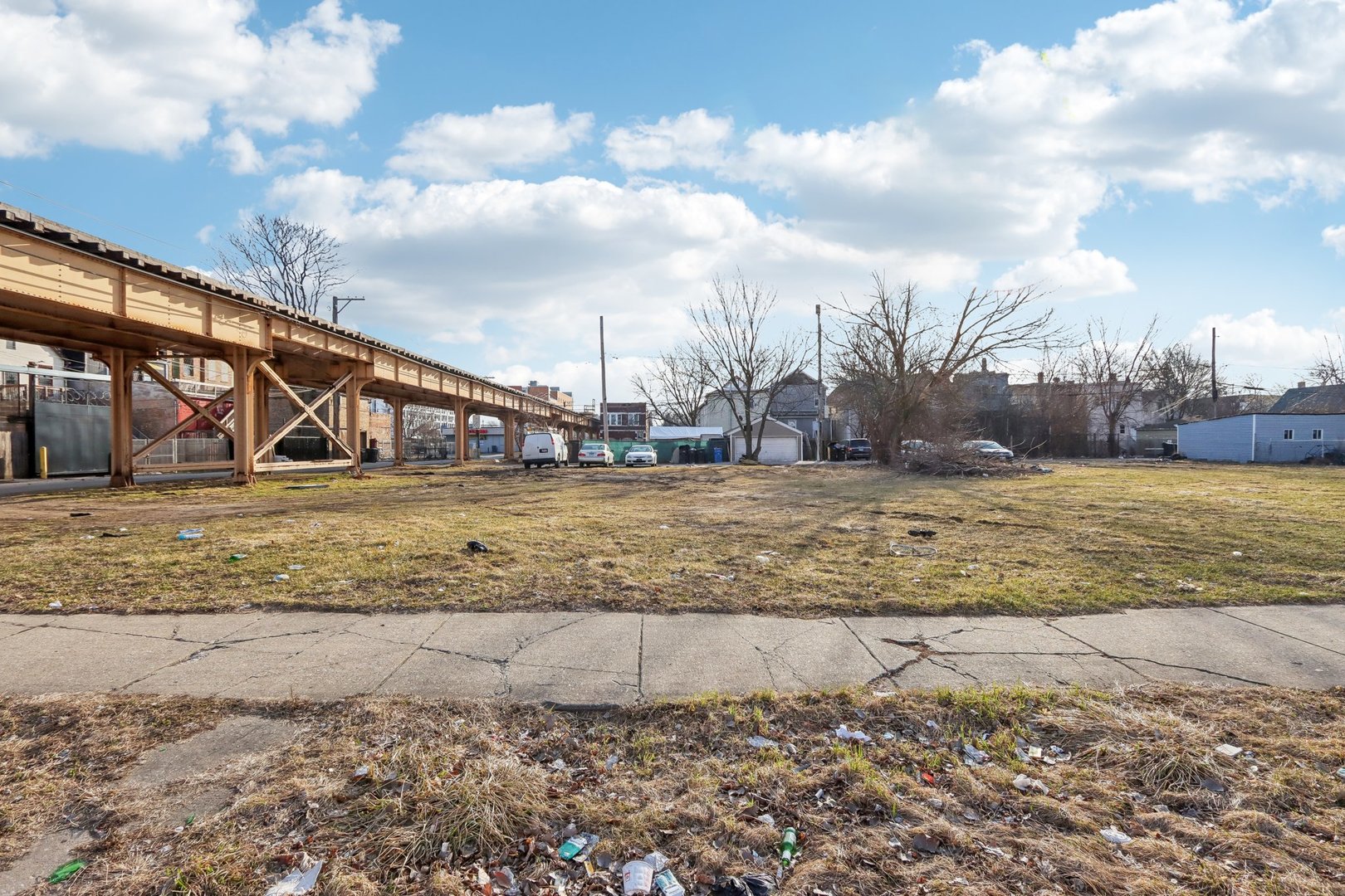 6321 South Carpenter Street Chicago, IL 60621 - Photo 2 of 9