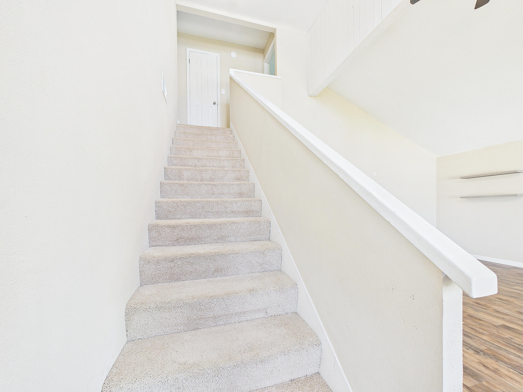3284 Fairview Avenue Crestview, FL 32539 - Photo 21 of 32 Stairs