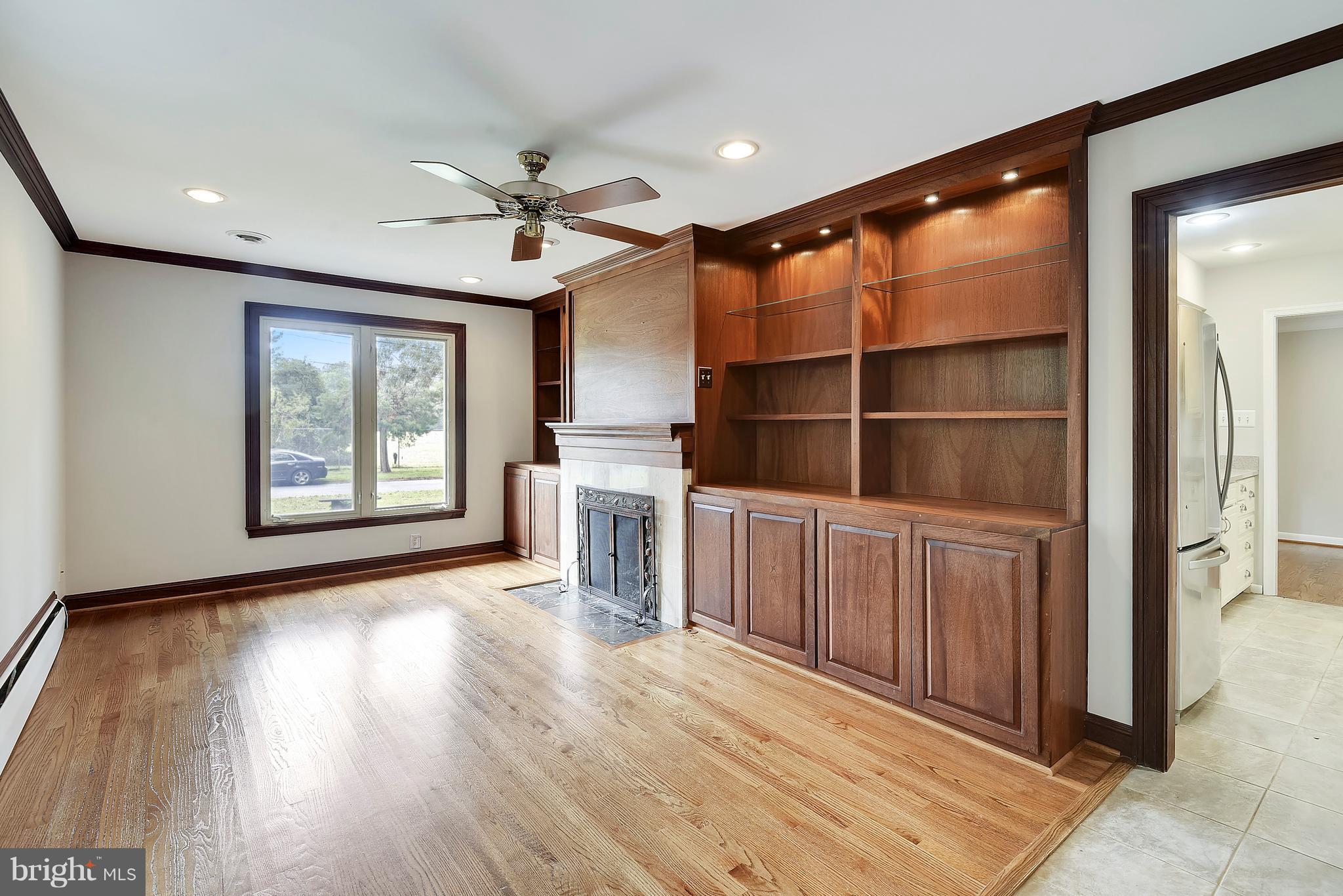 8915 Fort Hunt Road Alexandria, VA 22308 - Photo 13 of 30 Den)