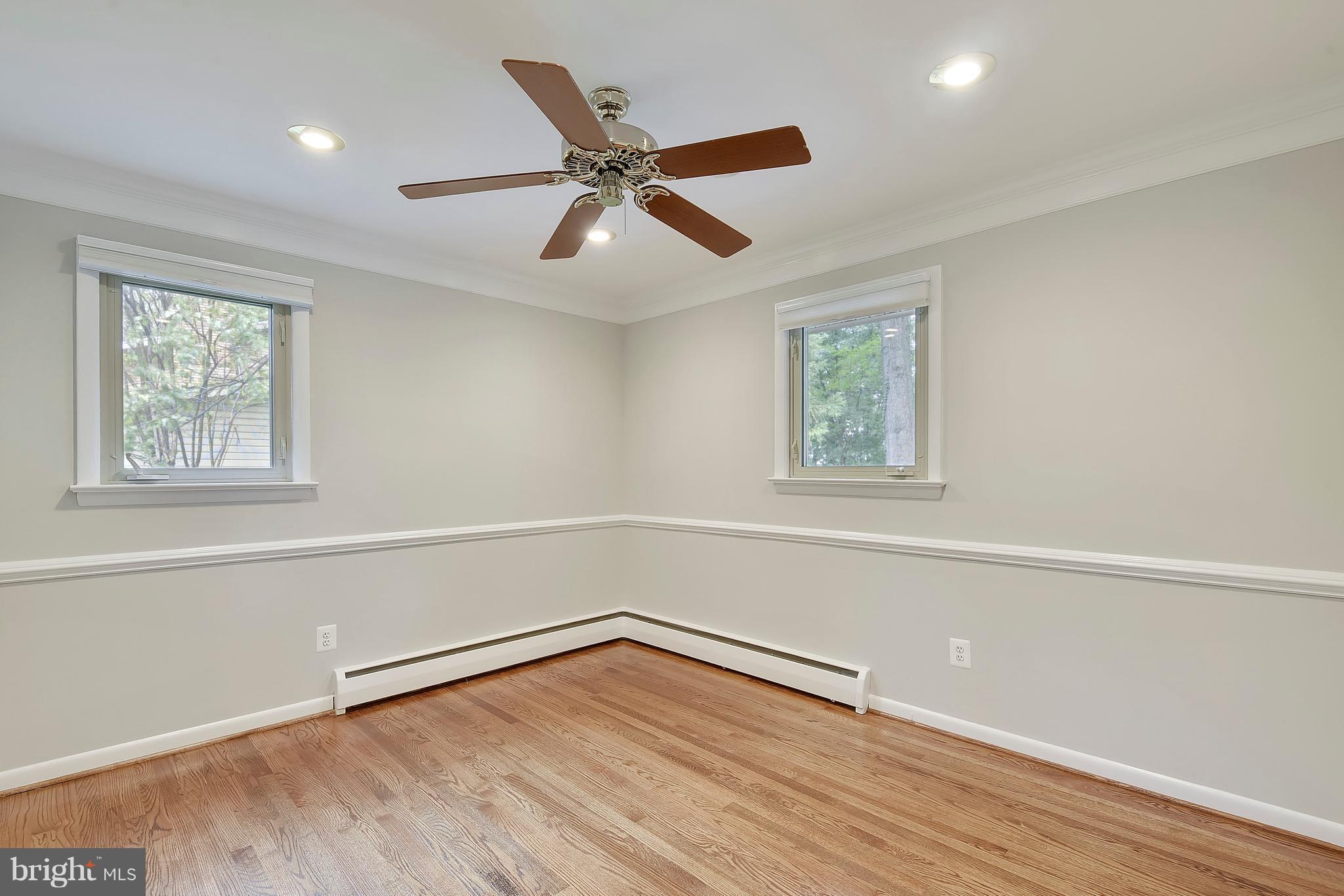 8915 Fort Hunt Road Alexandria, VA 22308 - Photo 22 of 30 Bedroom 3