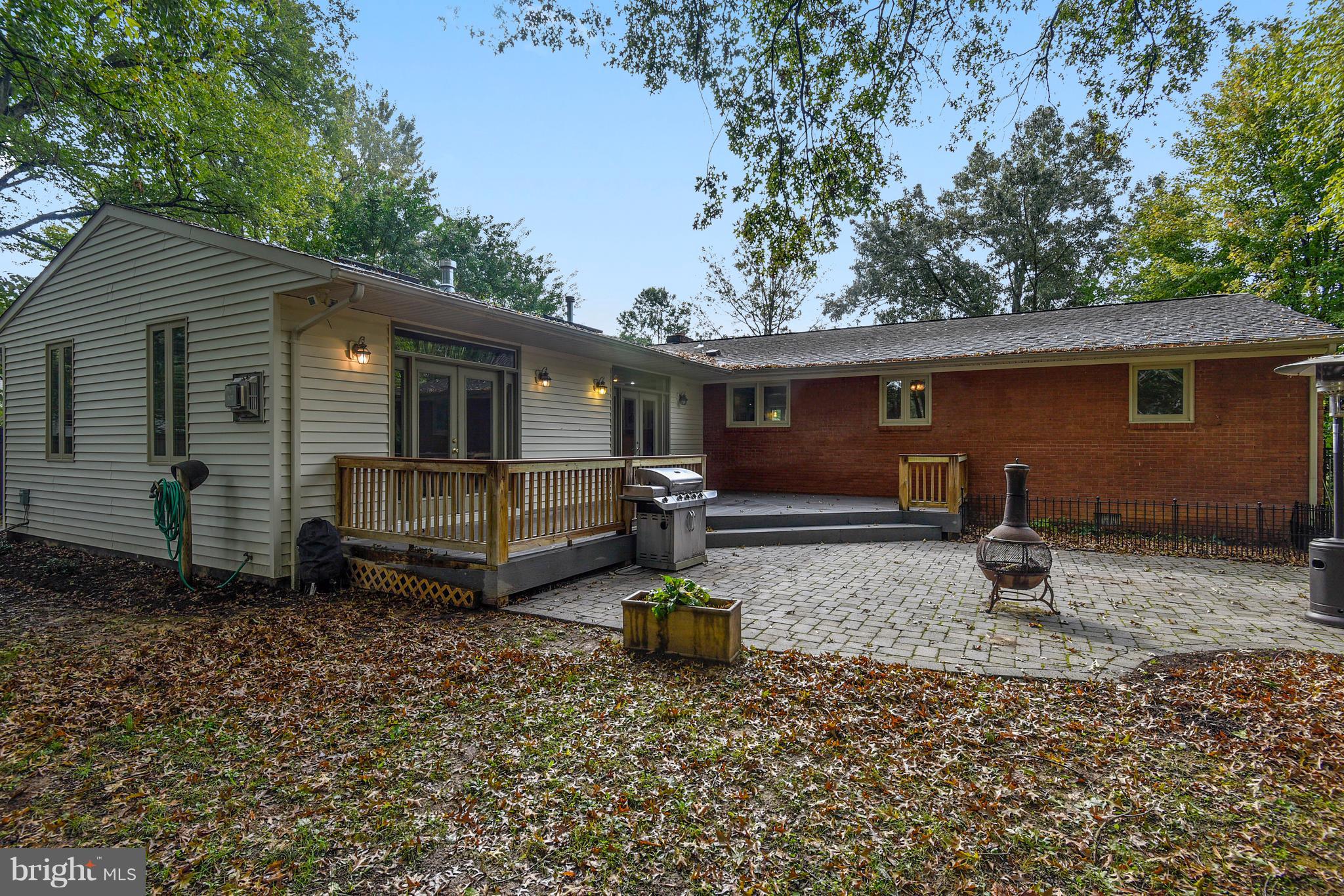 8915 Fort Hunt Road Alexandria, VA 22308 - Photo 29 of 30 Rear Exterior