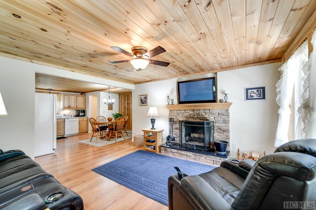 593 Silver Run Road Cashiers, NC 28717 - Photo 2 of 20 Gallery Image 2