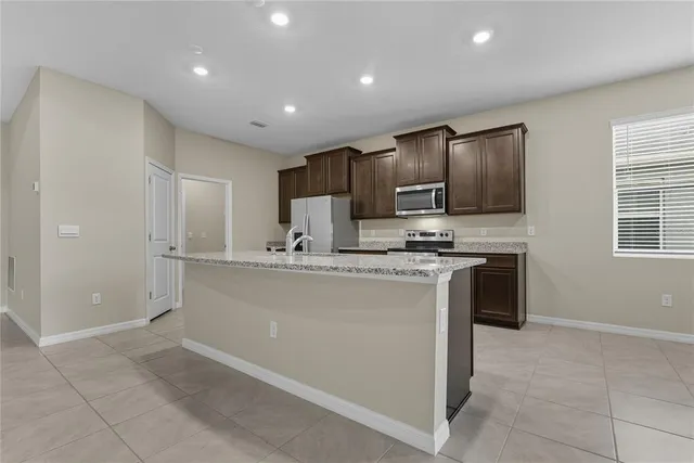 $2,700 | 13811 Whiskey Daisy Drive, Dade City, FL 33525