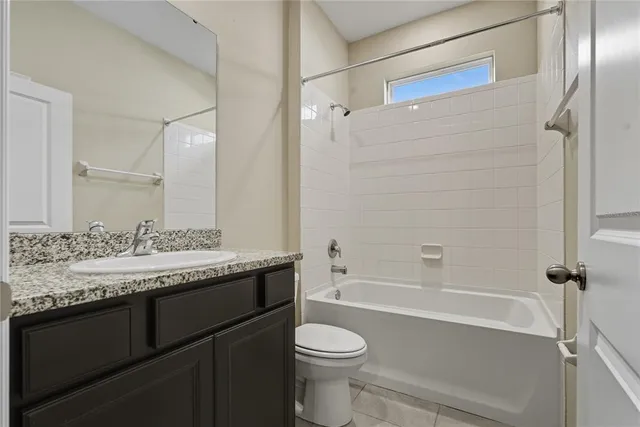 $2,700 | 13811 Whiskey Daisy Drive, Dade City, FL 33525