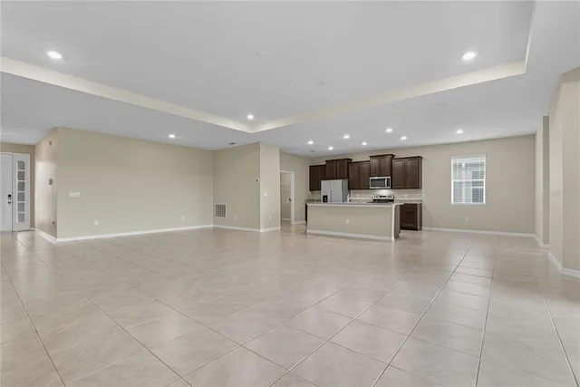 $2,700 | 13811 Whiskey Daisy Drive, Dade City, FL 33525