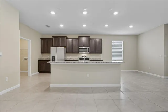 $2,700 | 13811 Whiskey Daisy Drive, Dade City, FL 33525