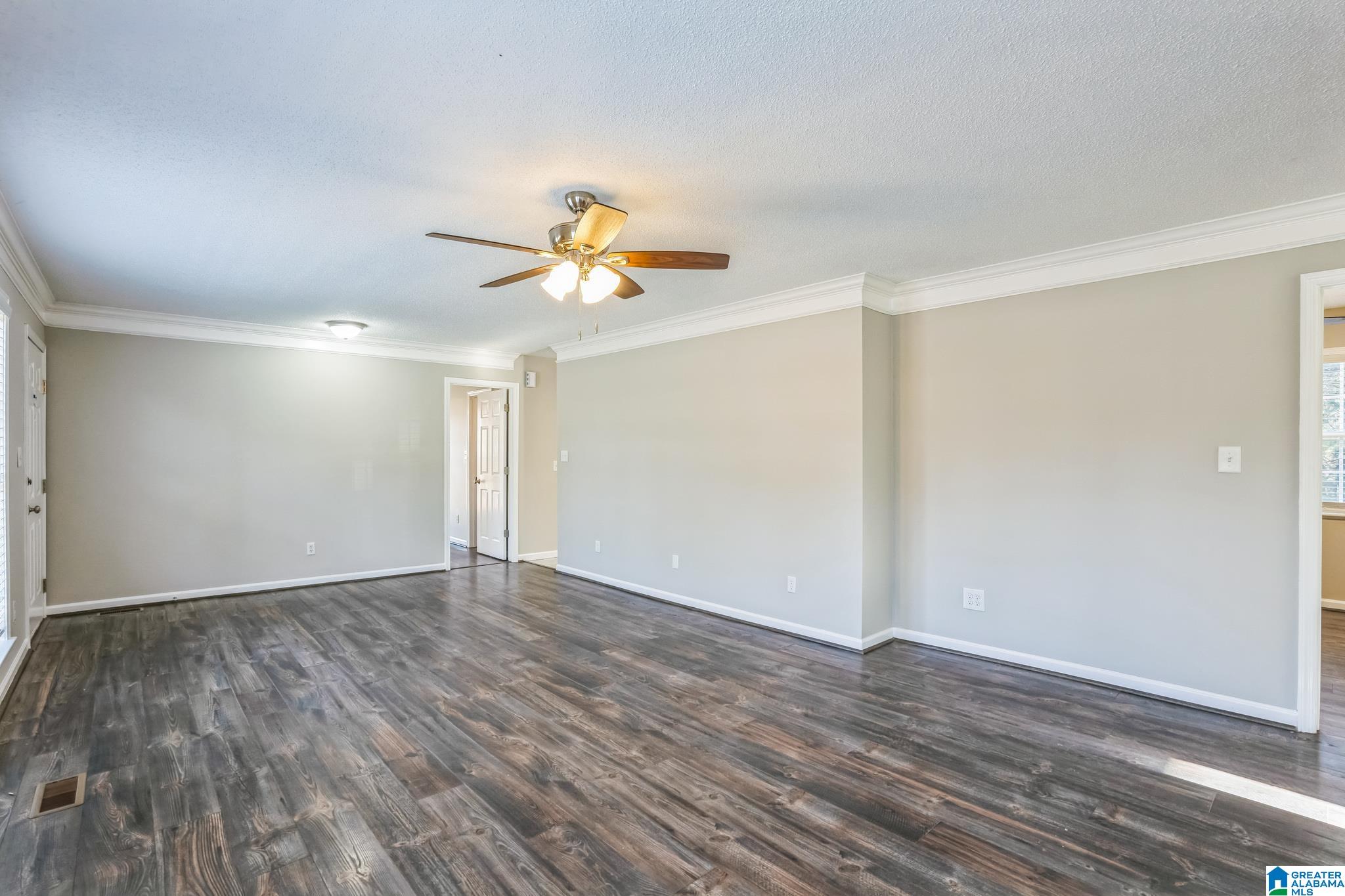 228 South Hillcrest Road Odenville, AL 35120 - Photo 10 of 30