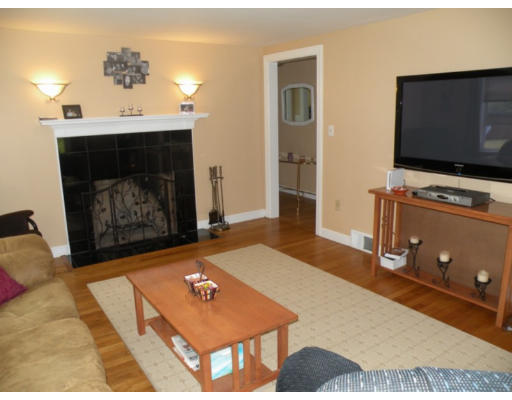 78 Tahattawan Road Littleton, MA 01460 - Photo 18 of 26 Gallery Image 18