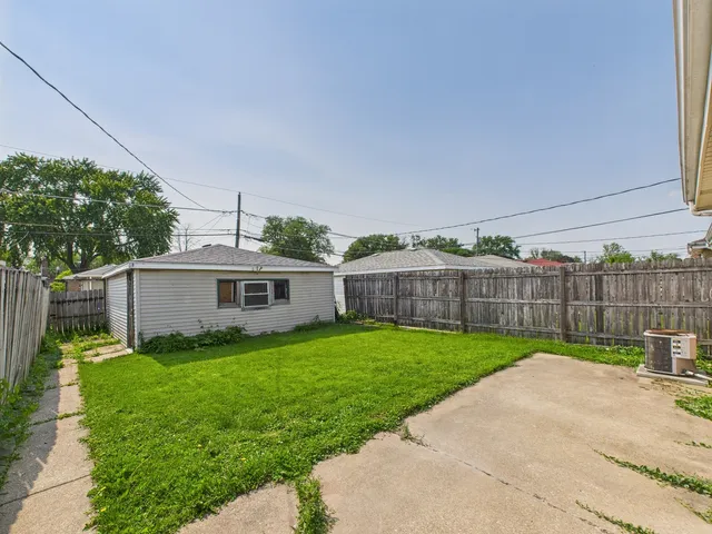 $199,900 | 4628 1st Avenue, Lyons, IL 60534
