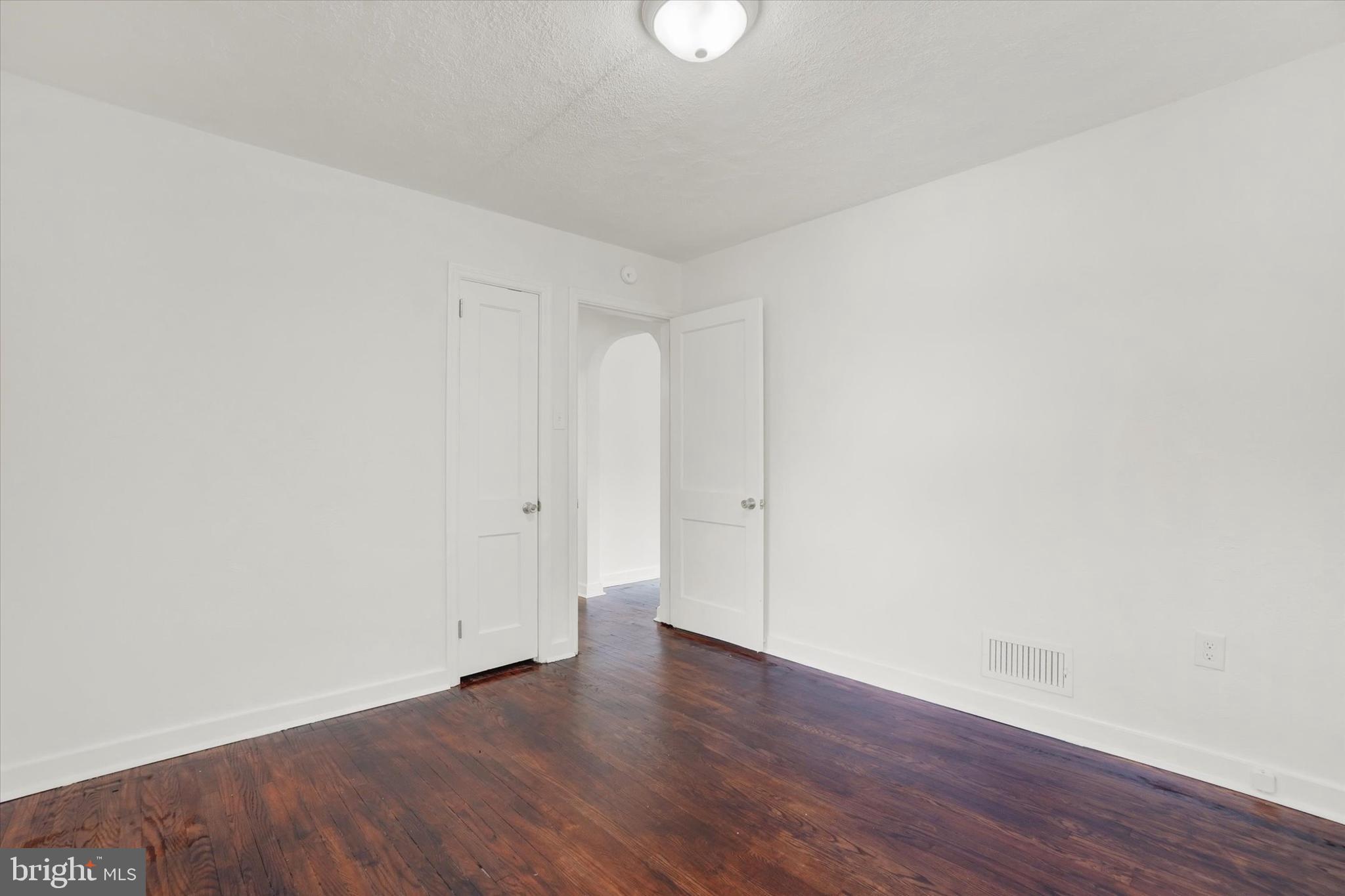 304 Greystone Road York, PA 17402 - Photo 9 of 28 Gallery Image 9