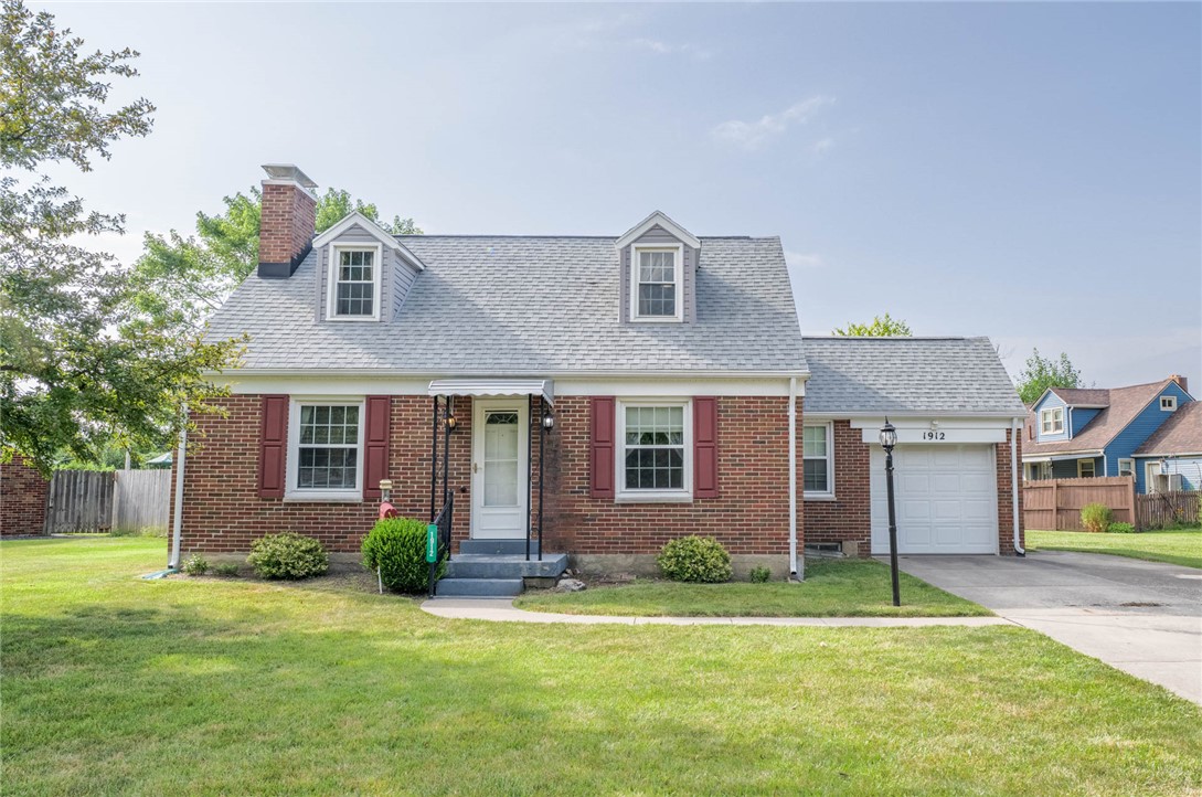 1912 North Sunny Ridge Road Dayton, OH 45414 - Photo 1 of 37