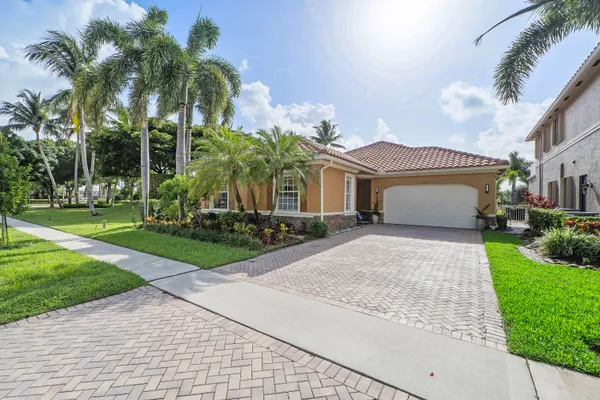 $815,000 | 9556 Cobblestone Creek Drive, Boynton Beach, FL 33472