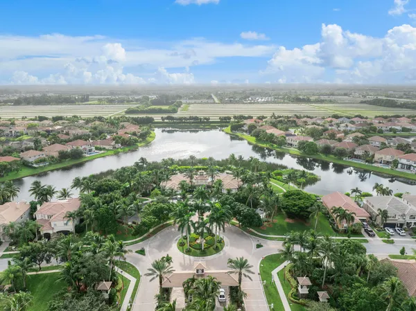 $815,000 | 9556 Cobblestone Creek Drive, Boynton Beach, FL 33472