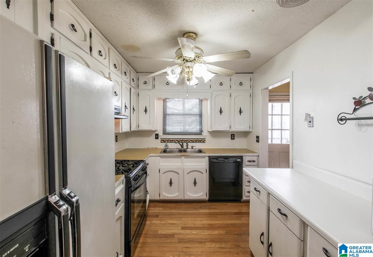 1041 Caribbean Circle Alabaster, AL 35007 - Photo 8 of 28