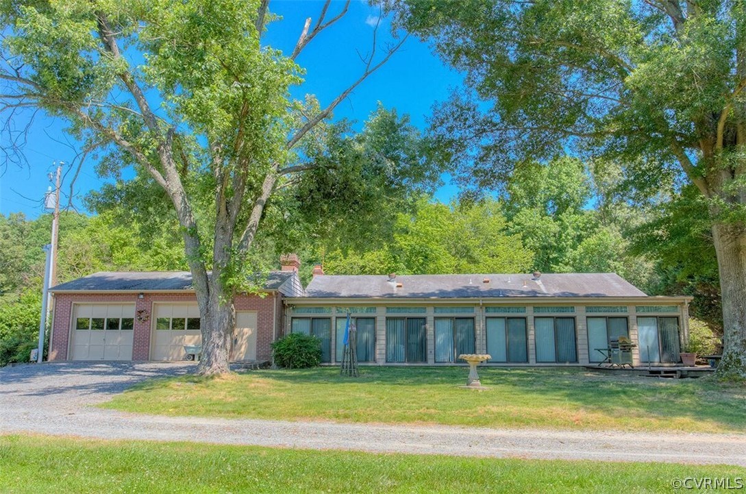 11225 Brook Spring Road Mechanicsville, VA 23116 - Photo 5 of 27 Gallery Image 5