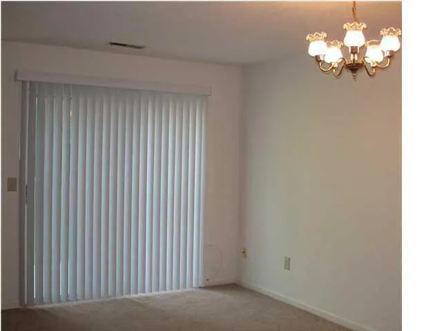 $1,350 | 4749 Linfield Lane, North Charleston, SC 29418