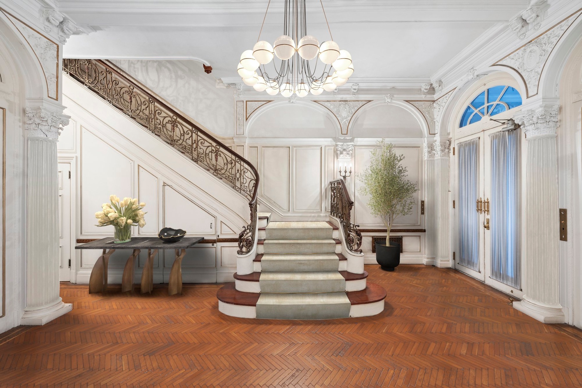 18 East 76th Street Manhattan, NY 10021 - Photo 2 of 9