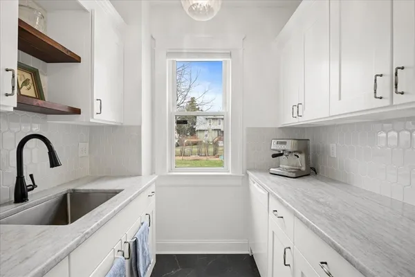 $469,000 | 63 Airlie Street, Worcester, MA 01606