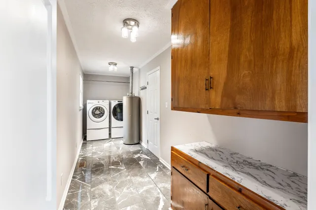 a view of utility room