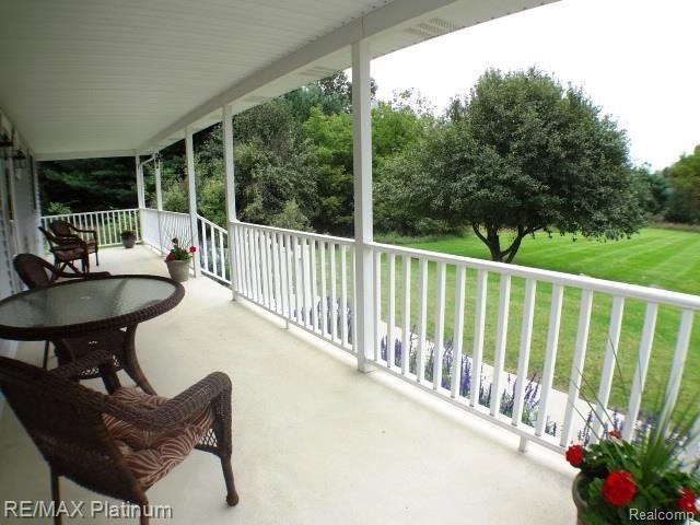 10789 Hibner Road Hartland, MI 48353 - Photo 4 of 44 123.jpg