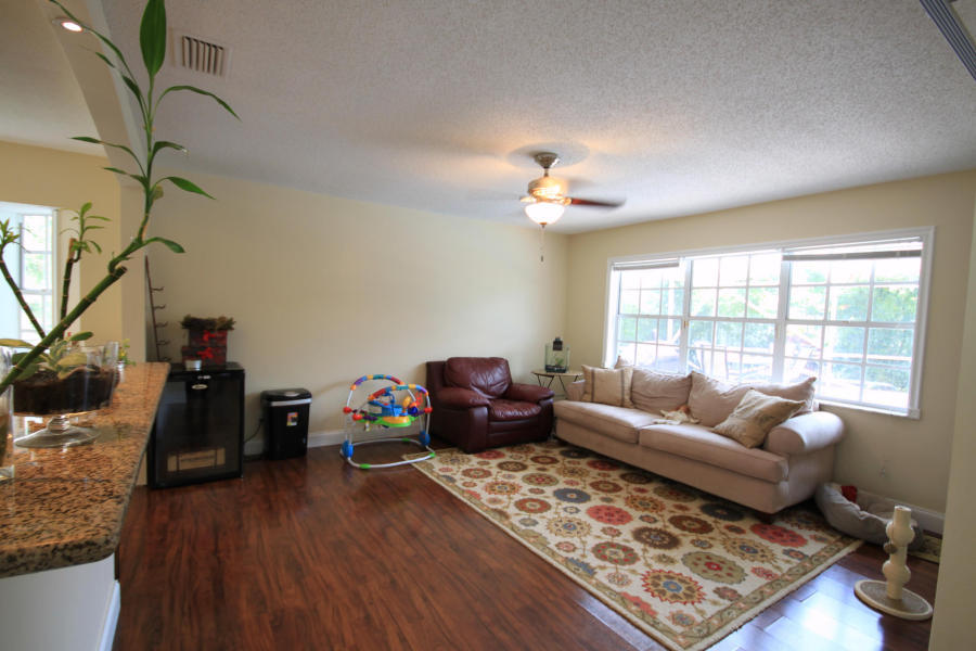18889 Mariner Inlet Drive Boca Raton, FL 33498 - Photo 5 of 16 Family room
