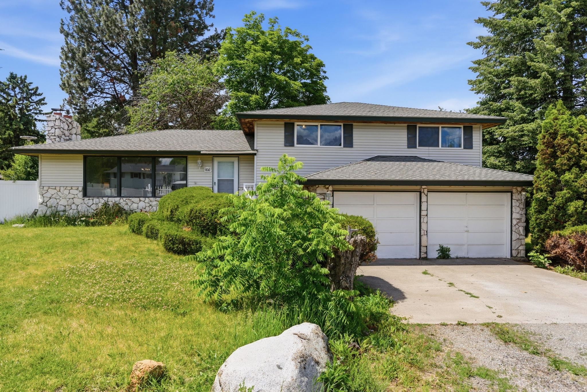 806 South Adams Road Spokane Valley, WA 99037 - Photo 2 of 50