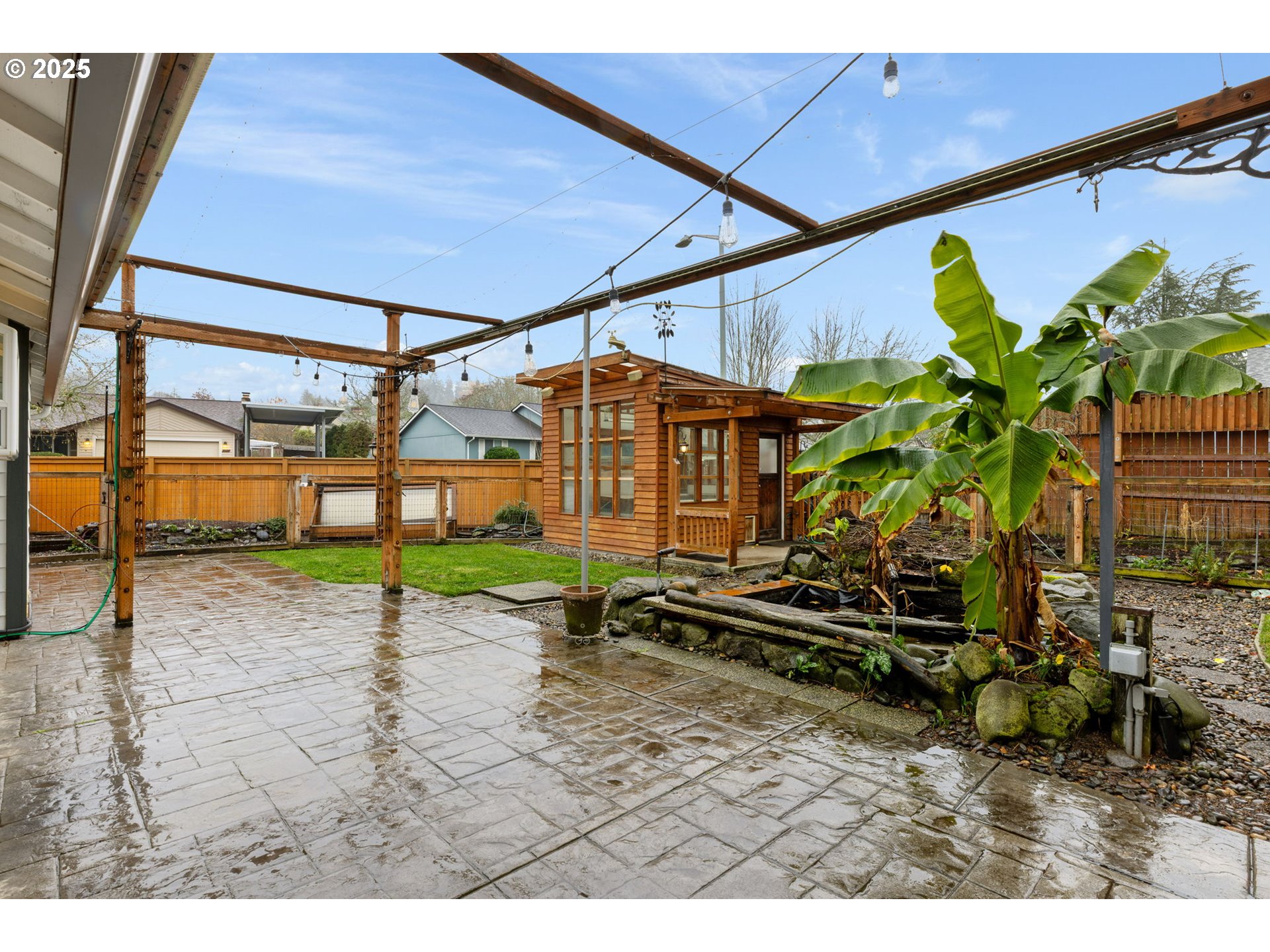 17130 Southwest Baker Street Beaverton, OR 97007 - Photo 33 of 37 a glass building with sign broad