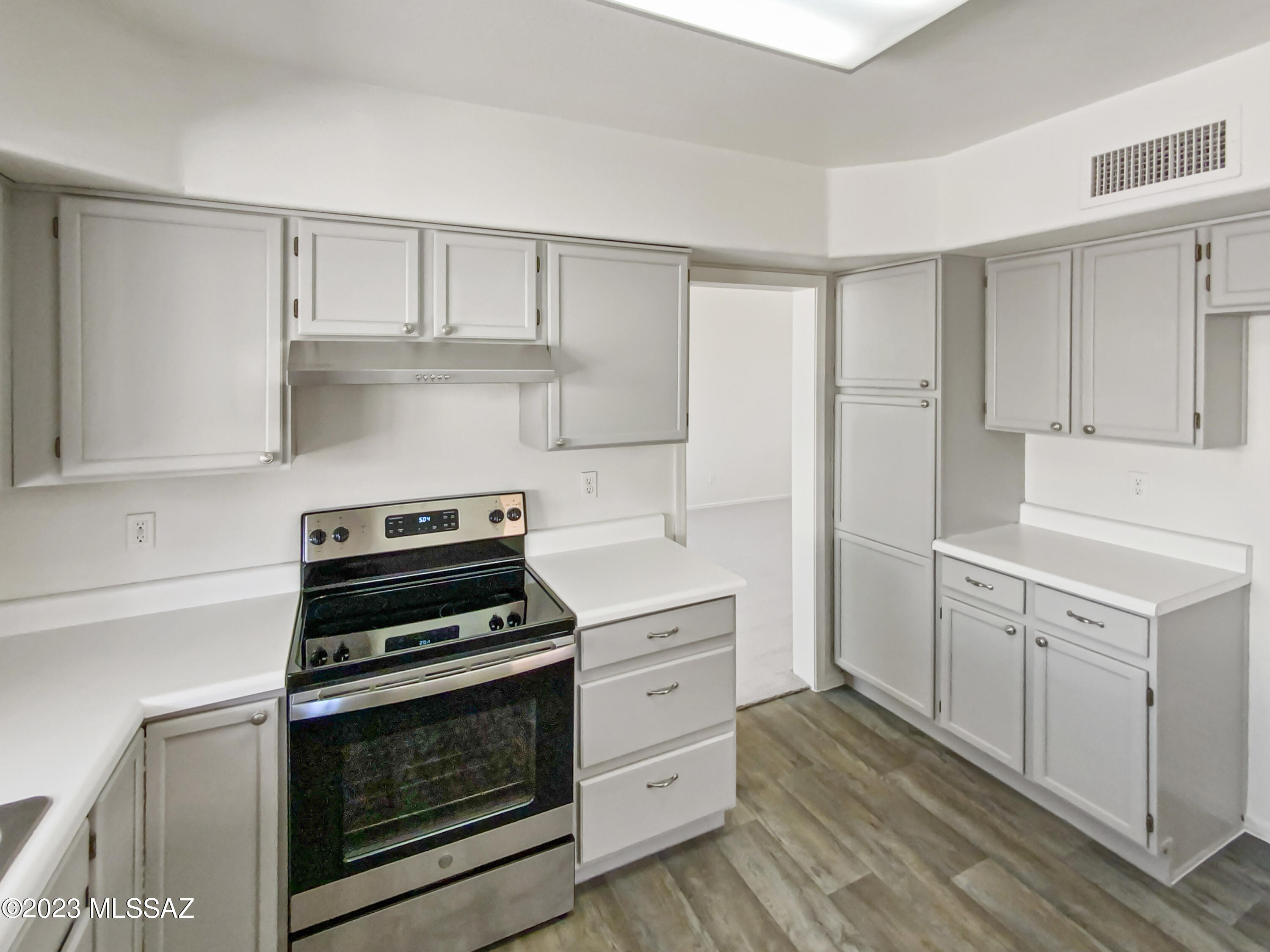 7316 West Maple Ridge Drive Tucson, AZ 85743 - Photo 12 of 19