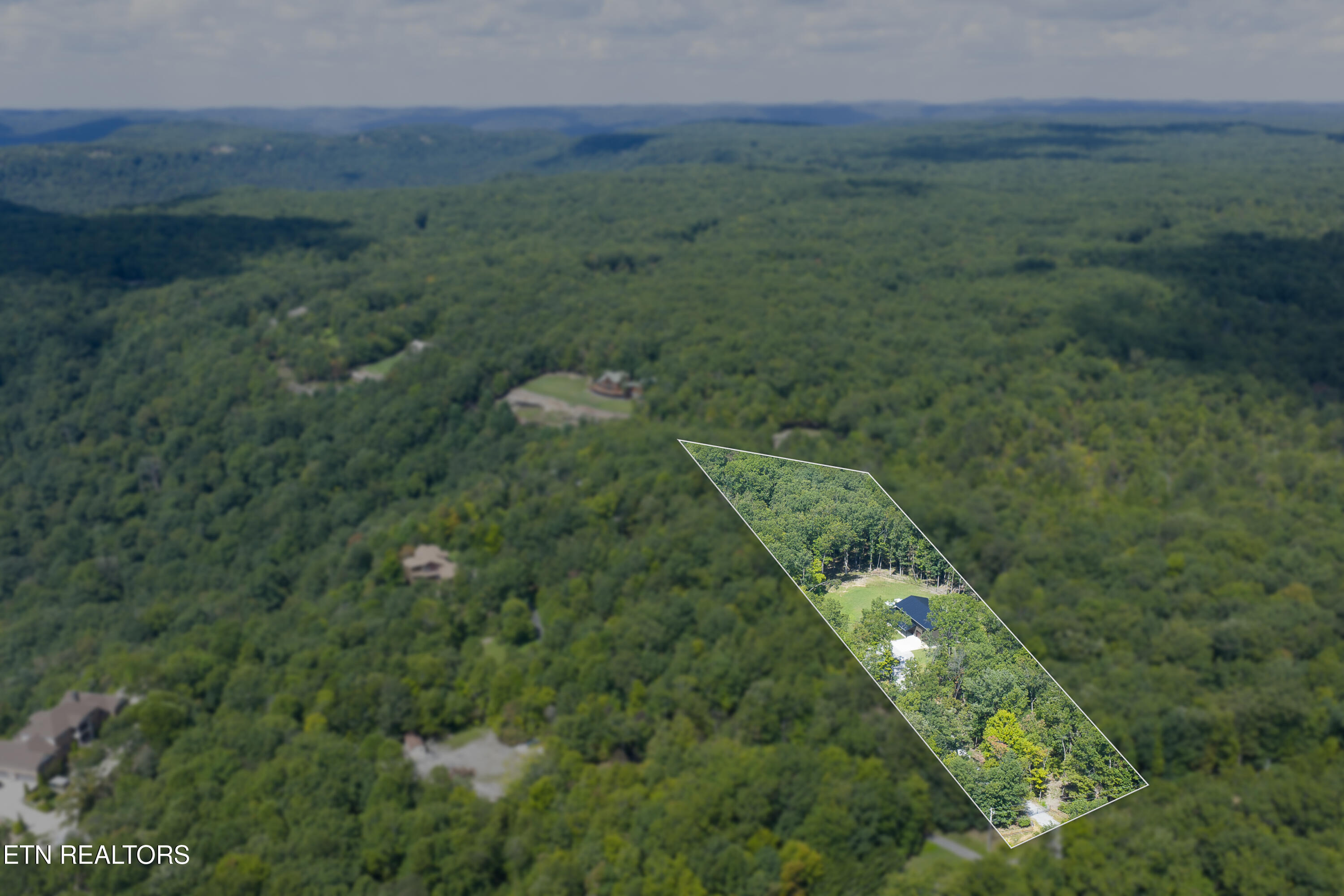 1532 East Overlook Road Monterey, TN 38574 - Photo 59 of 60 1532 E Overlook Rd-690-Edit