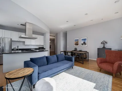 $439,900 | 910 South Michigan Avenue, Unit 611, Chicago, IL 60605