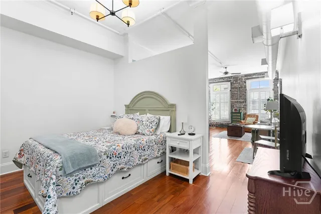 $479,999 | 310 West Broughton Street, Unit 2012, Savannah, GA 31401