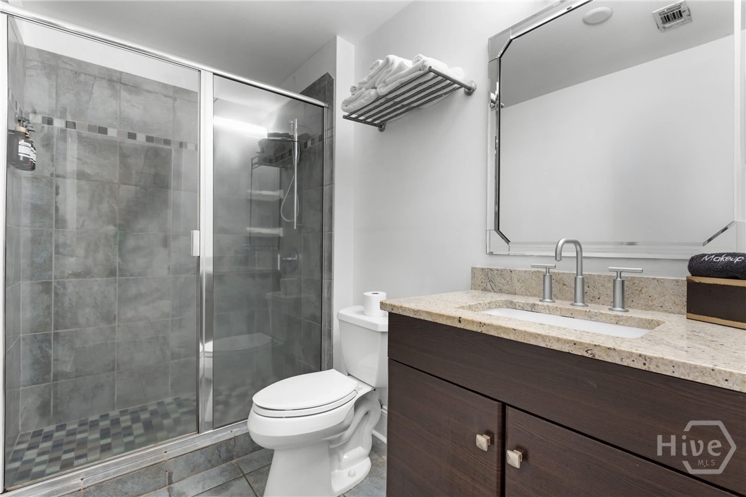 310 West Broughton Street, Unit 2012 Savannah, GA 31401 - Photo 10 of 15