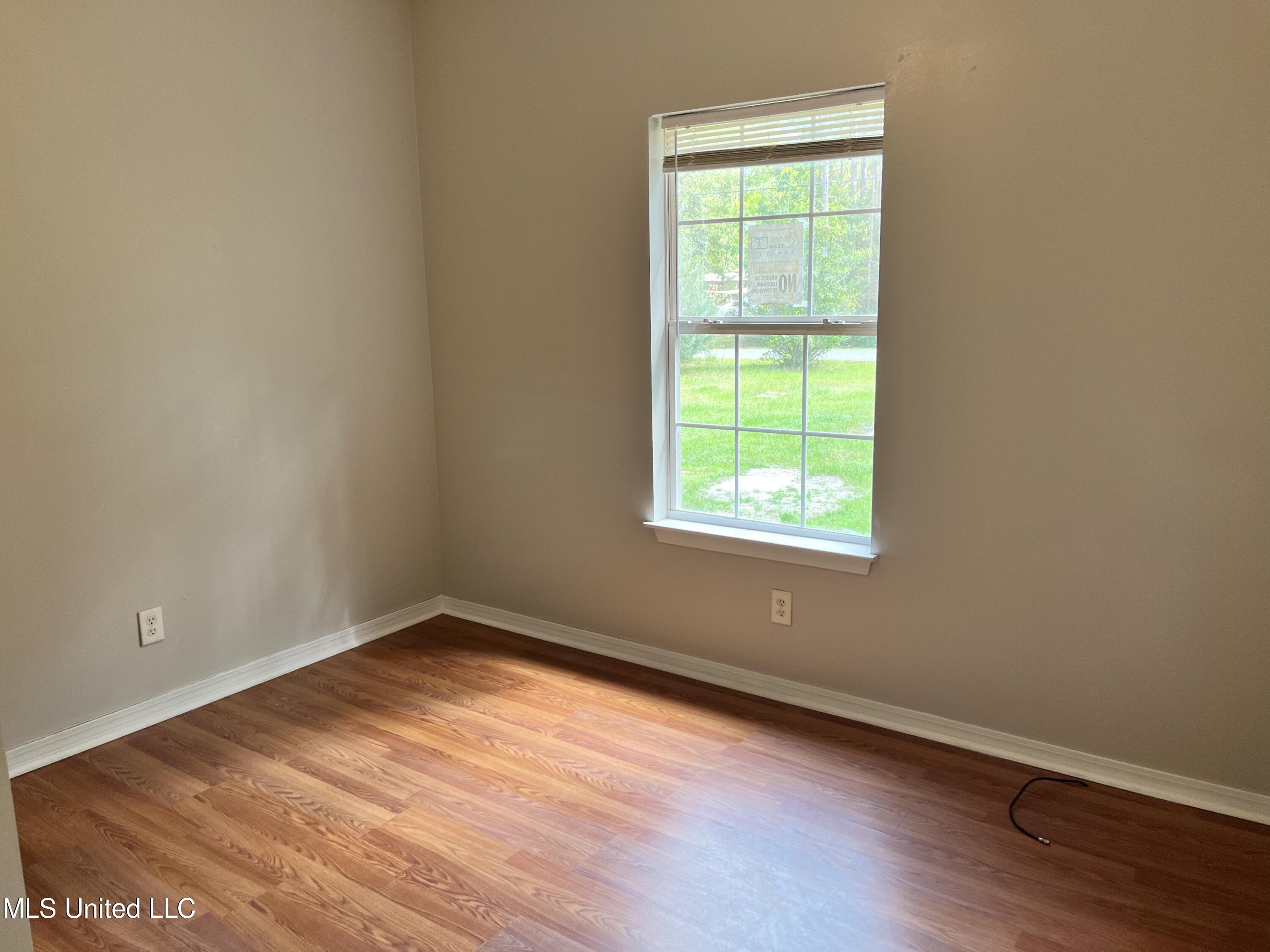 2032 Laurelglen Road Gautier, MS 39553 - Photo 12 of 12 DAD019D5-2BBC-4B3A-AFDC-9E54ABEFD4FF