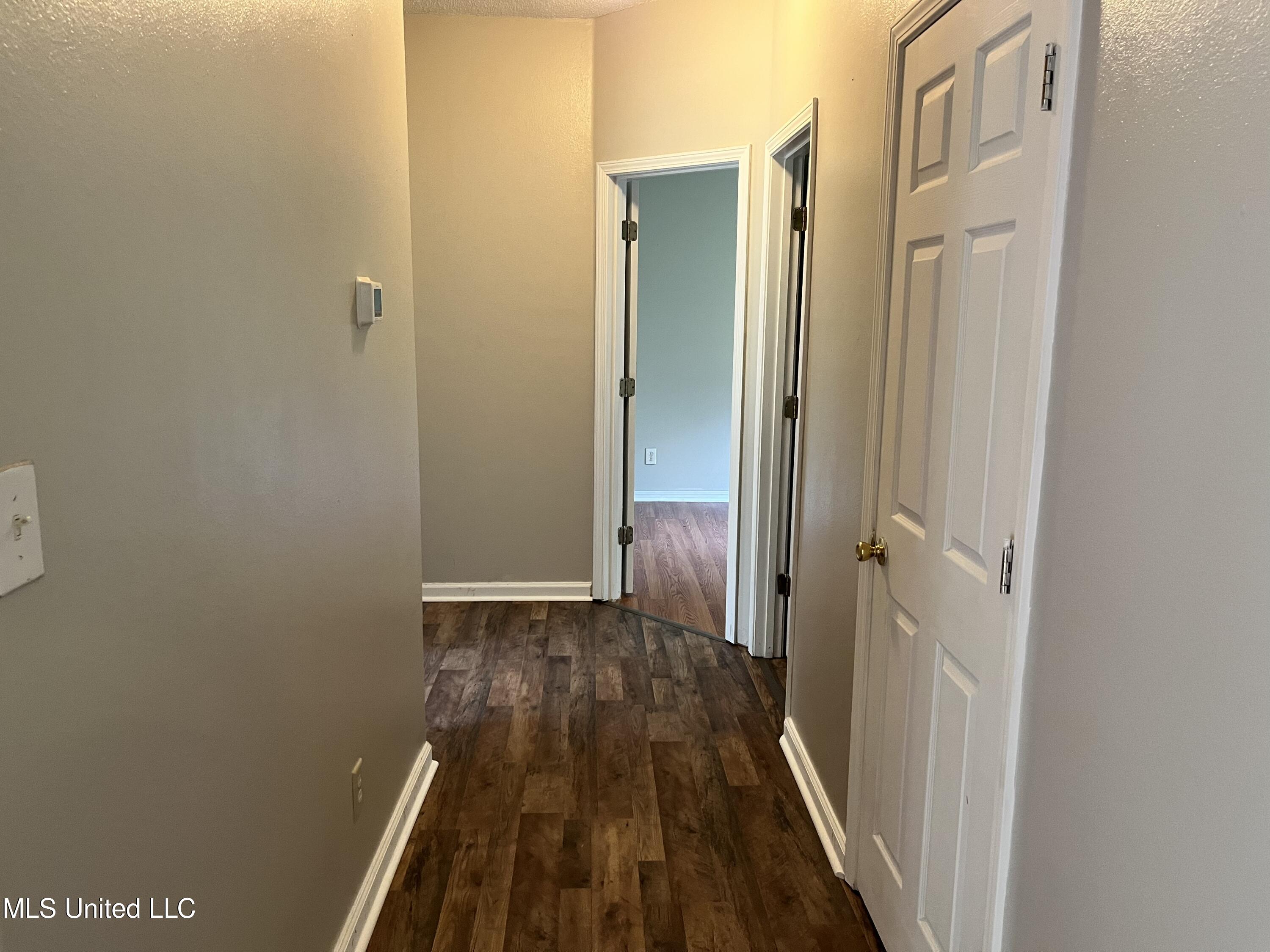 2032 Laurelglen Road Gautier, MS 39553 - Photo 8 of 12 C8C2E0C8-CE54-4F07-897E-34902DCD6606