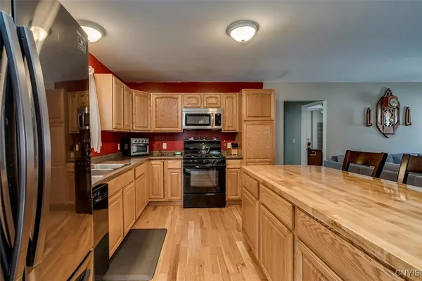 $324,900 | 12867 North Croghan Road, Wilna, NY 13665