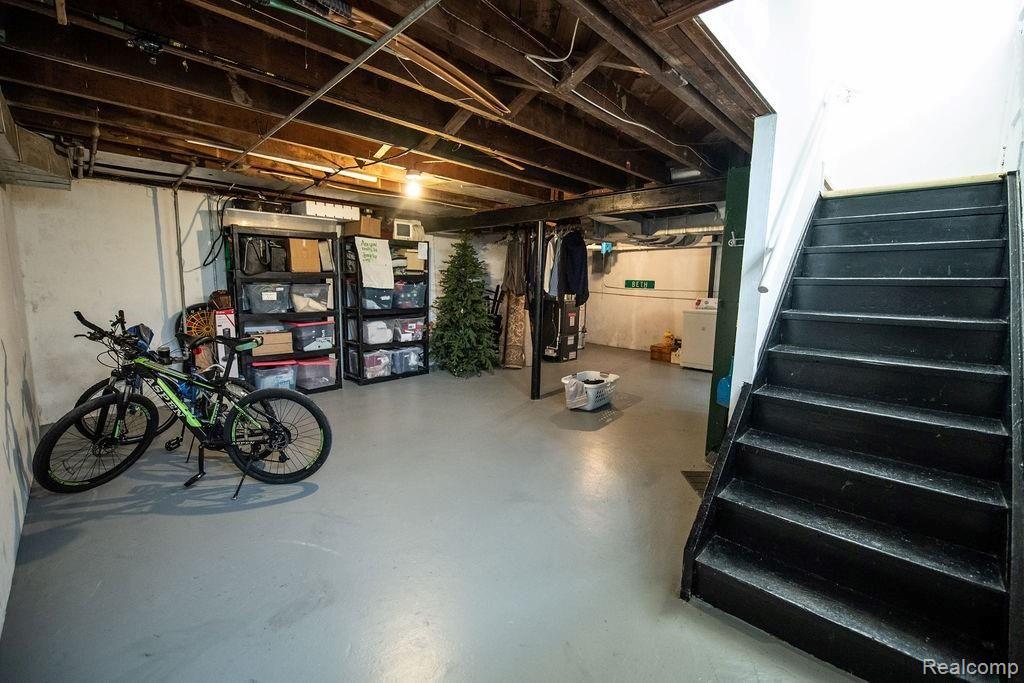 2505 Oliver Road Royal Oak, MI 48073 - Photo 14 of 23